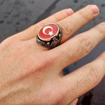 925 Ayar Gümüş Kırmızı Mineli Ay Yıldız İşlemeli Erkek Yüzük
