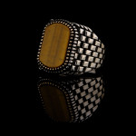 925 Ayar Gümüş Kaplan Gözü Taşlı Saat Kordonu Desenli Erkek Yüzük