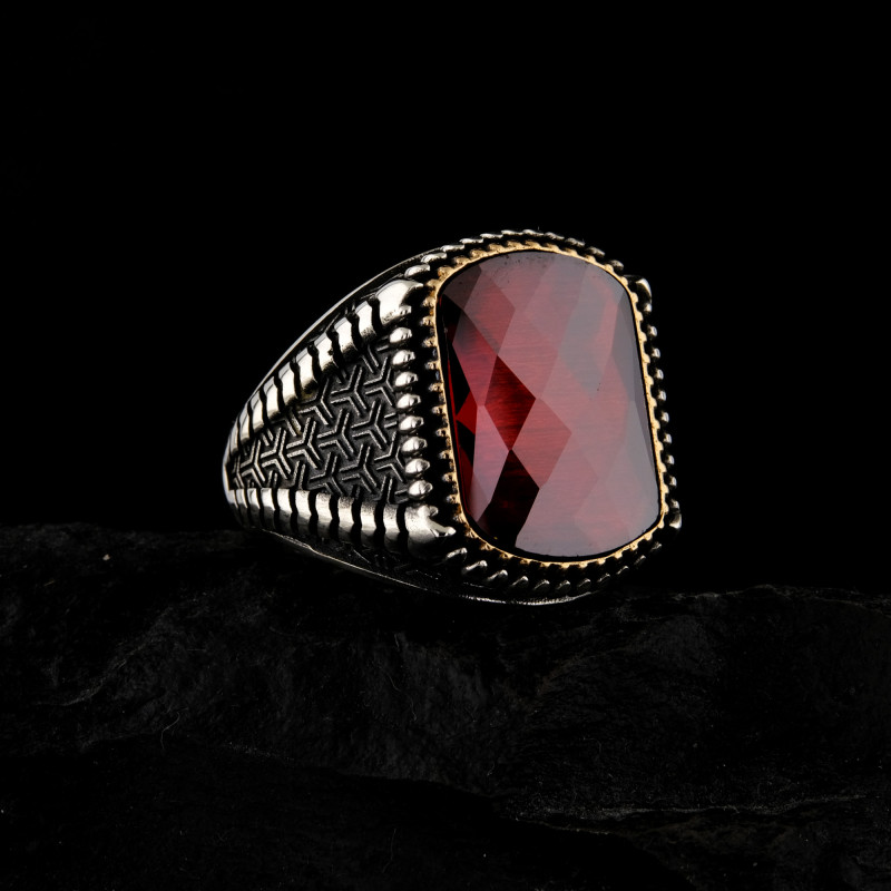 925 Ayar Gümüş Kırmızı Faset Kesim Taşlı Erkek Yüzük | El İşçiliği Özel Tasarım