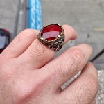 925 Ayar Gümüş Kırmızı Zirkon Taşlı Vav Desenli Gümüş Yüzük