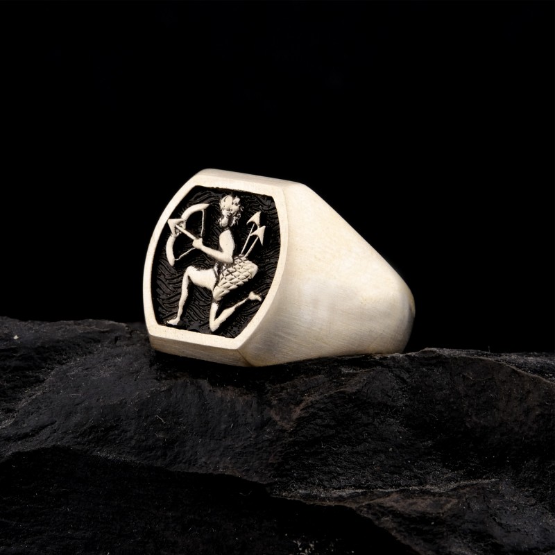 925 Ayar Gümüş Mitolojik Eros Figürlü Yüzük – Özel Tasarım