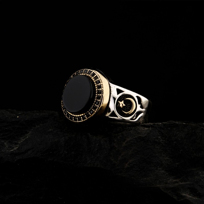 925 K Silver Black Onyx Stone-set Star and Crescent Detailed Men's Ring Special Design