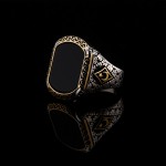 925 Ayar Gümüş Siyah Oniks Taşlı Yanları Ay Yıldız Detaylı Erkek Yüzük