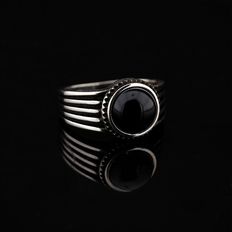 925 K Silver Black Round Onyx Stone-set Twist Engraved Men's Ring