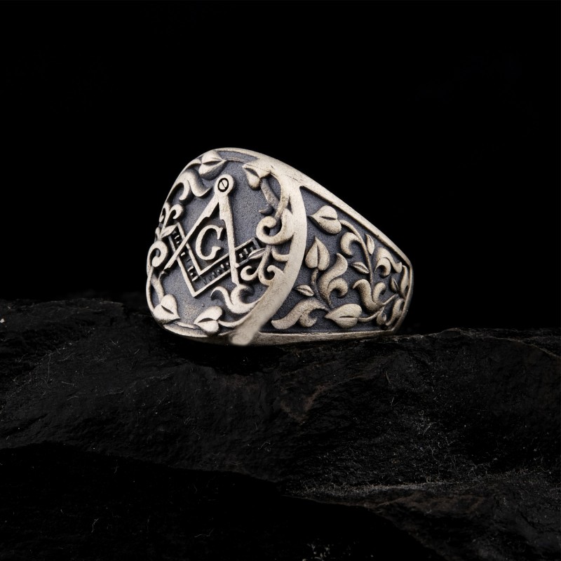 925 Ayar Gümüş Yaprak Desenli Mason Erkek Yüzük