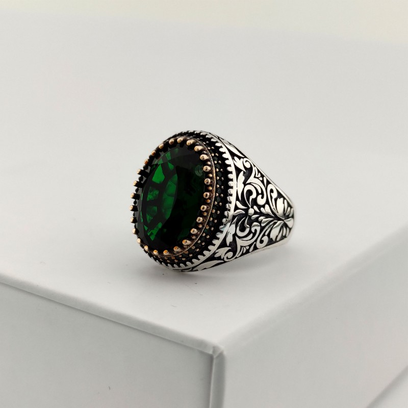 925 K Silver Green Stone-set Ivy Engraved Men's Ring