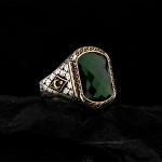 925 Ayar Gümüş Yeşil Taşlı Ay Yıldız Detaylı Erkek Yüzük